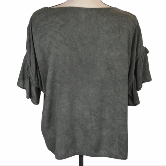 Soft Rayon Tie Flutter Sleeve Boxy Fit Top - Picture 10 of 10